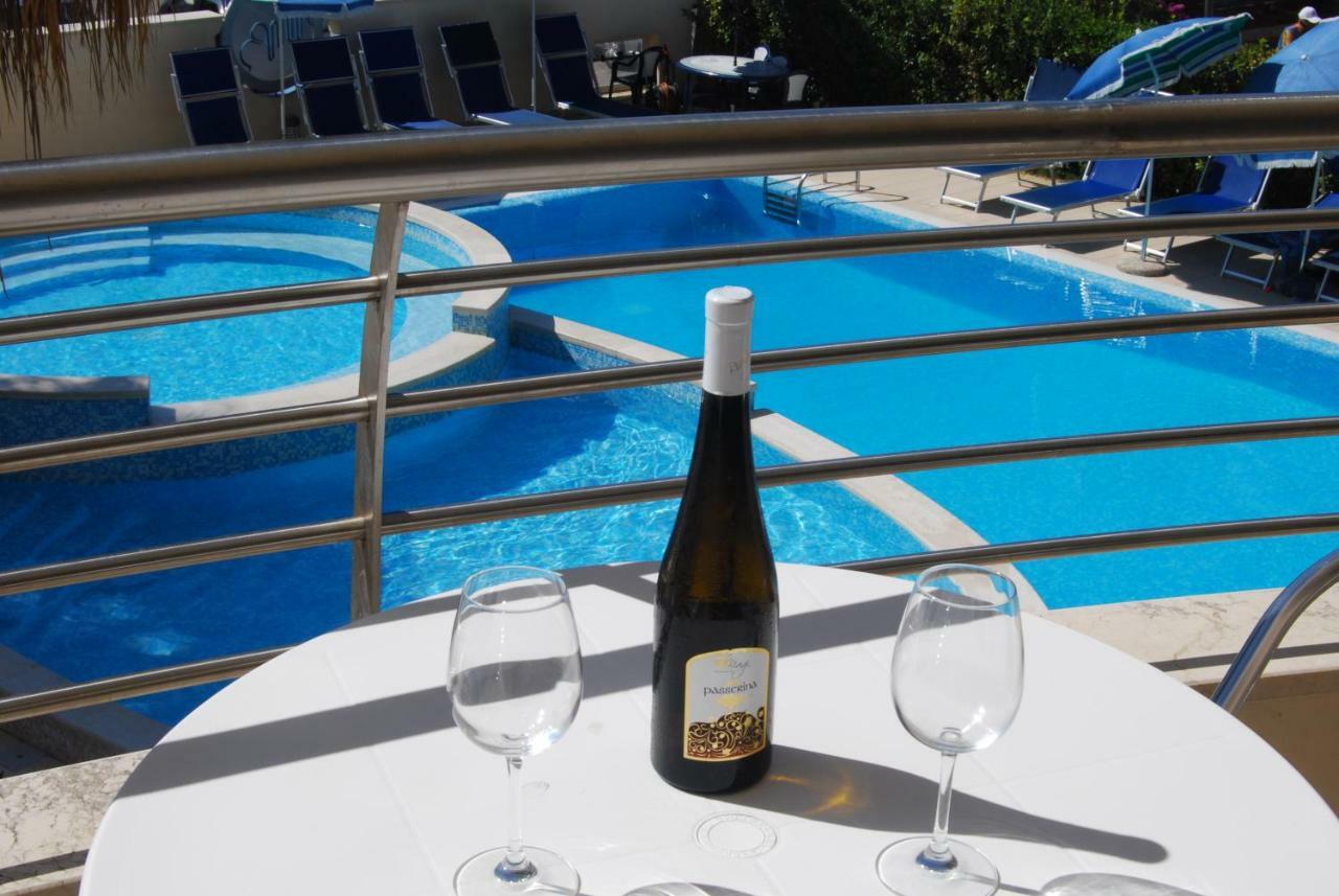 Mare Blu Residence Martinsicuro Zewnętrze zdjęcie